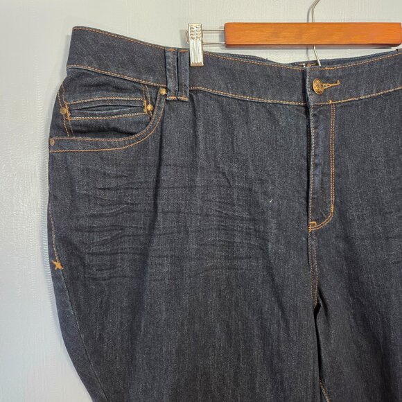 Lane Bryant 26 Petite Dark Wash Denim Blue Distinctly Boot Cut Classic Jeans NWT - Picture 3 of 11